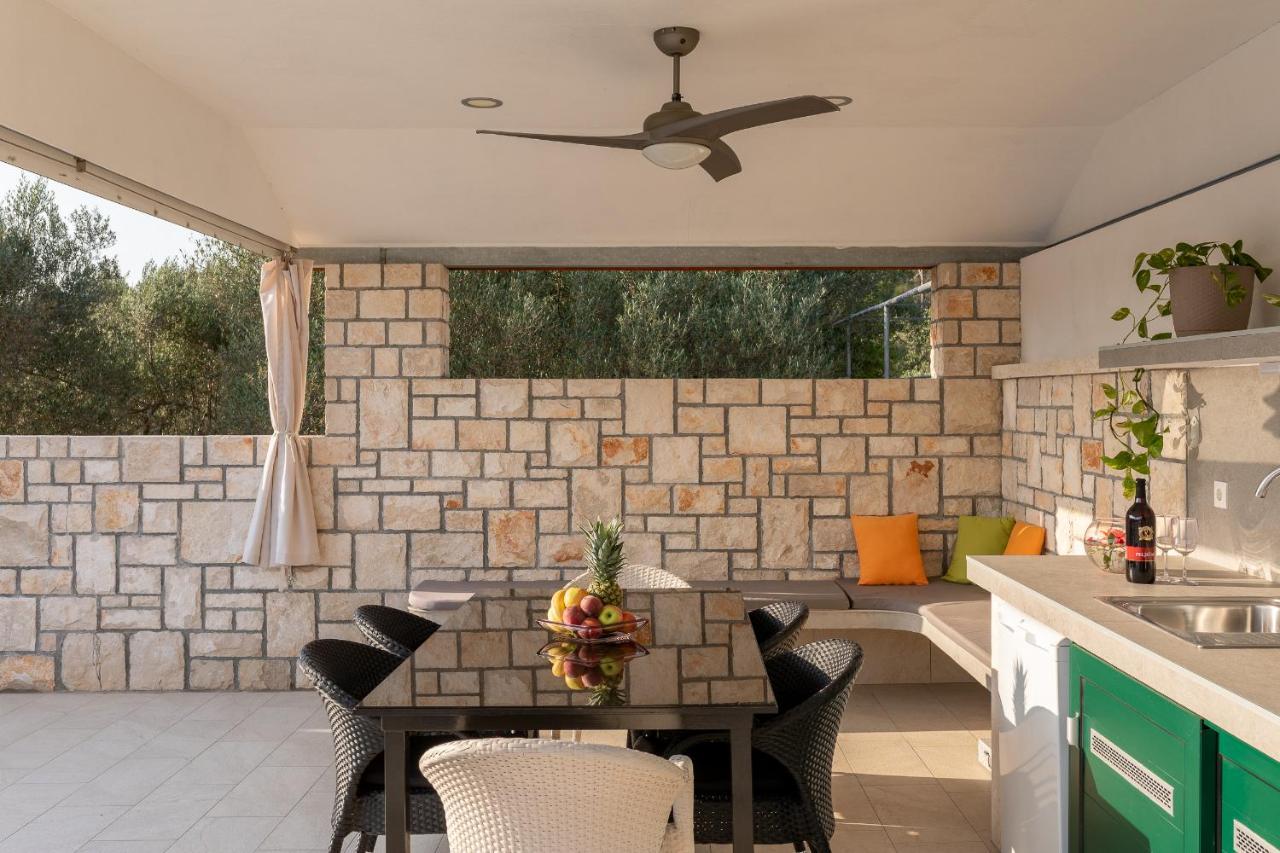 Villa Barbara - Olive Paradise, With Chlorine-Free Pool Vela Luka Exterior foto